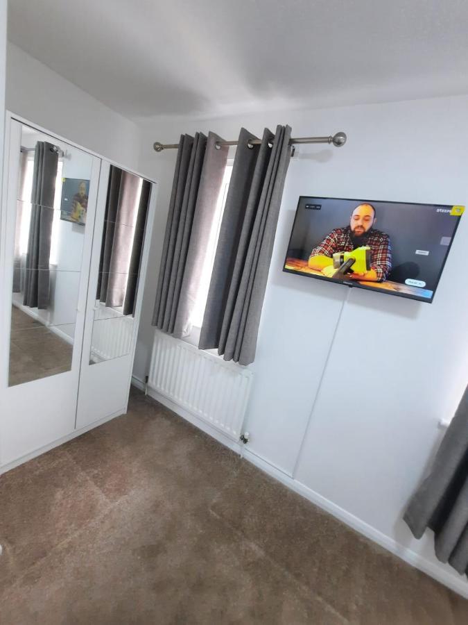Two Bedroom Luxury House Thamesmead  Exterior foto
