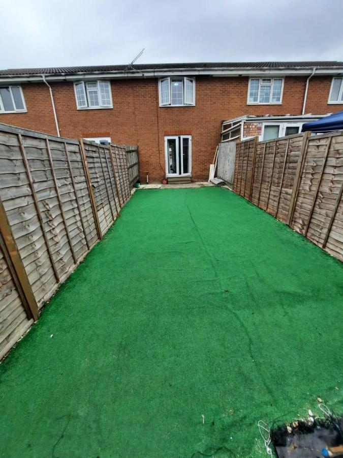 Two Bedroom Luxury House Thamesmead  Exterior foto