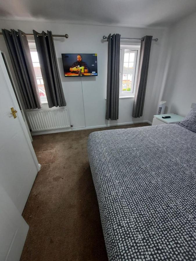 Two Bedroom Luxury House Thamesmead  Exterior foto